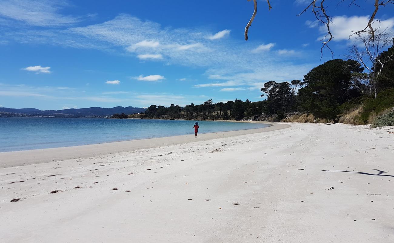 Huxleys Beach'in fotoğrafı parlak kum yüzey ile