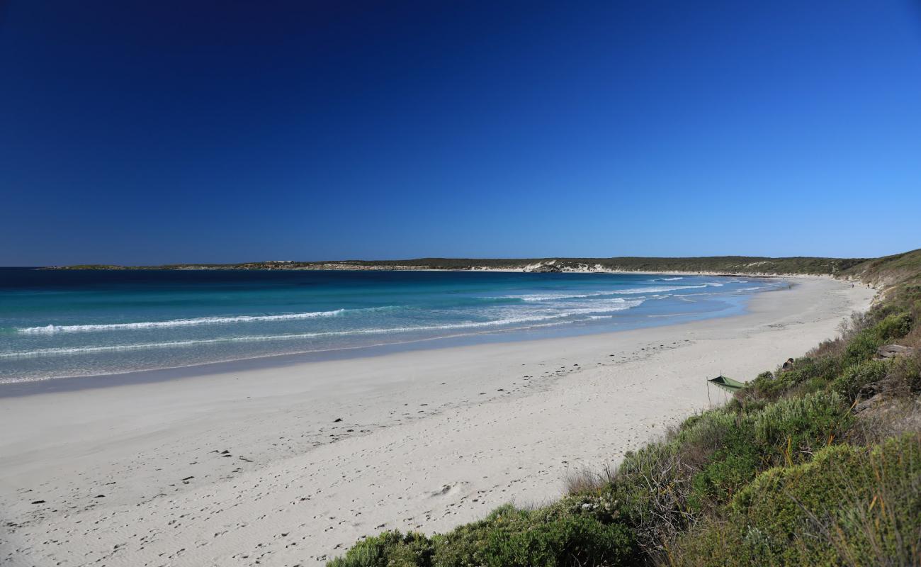 Vivonne Bay Beach'in fotoğrafı parlak kum yüzey ile