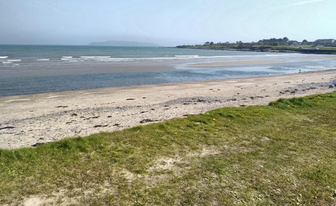 Portrane Beach'in fotoğrafı parlak kum yüzey ile