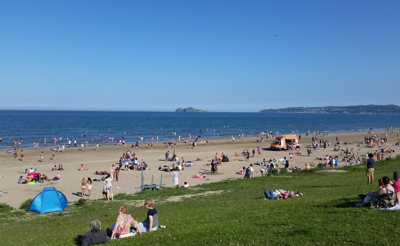 Portmarnock Beach'in fotoğrafı parlak kum yüzey ile