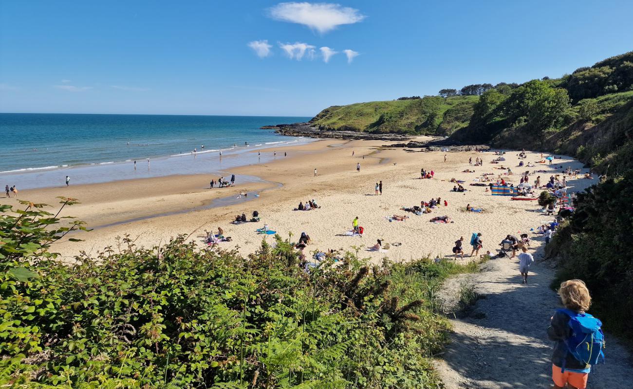 Magheramore Beach'in fotoğrafı parlak ince kum yüzey ile