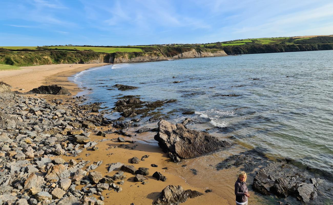 Booley Beach'in fotoğrafı parlak kum yüzey ile