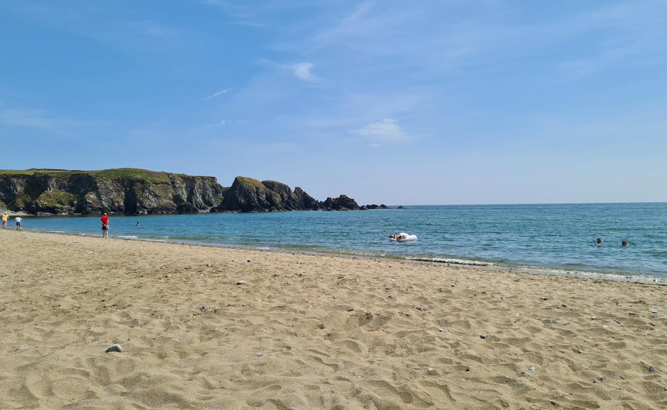 Bunmahon Beach'in fotoğrafı parlak kum yüzey ile