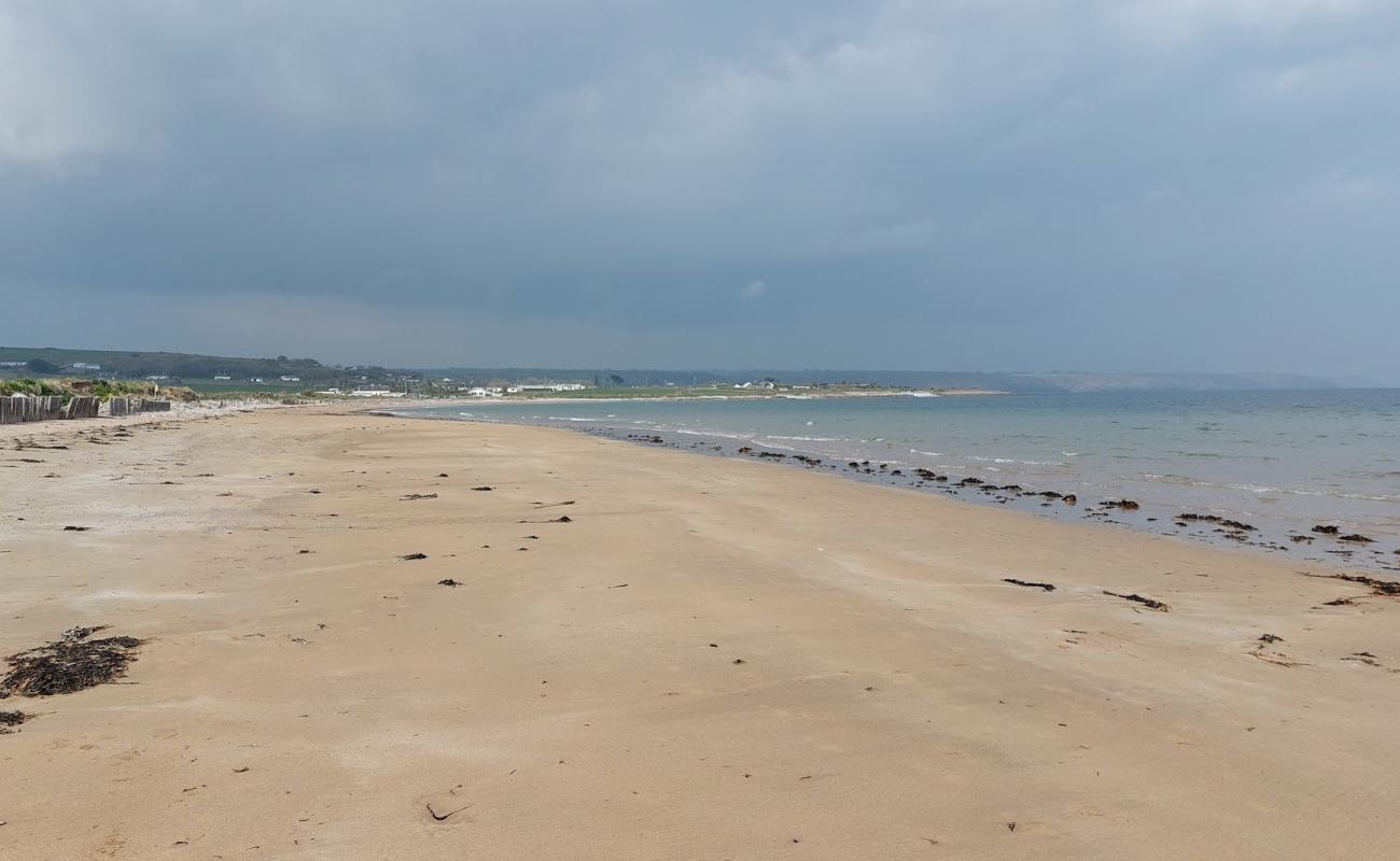 Crushea Bay Beach'in fotoğrafı parlak kum yüzey ile