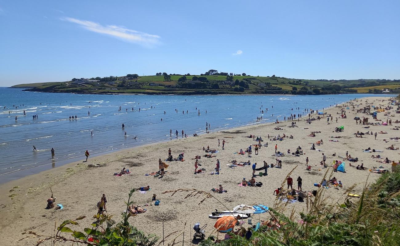 Inchydoney Beach'in fotoğrafı i̇nce bej kum yüzey ile