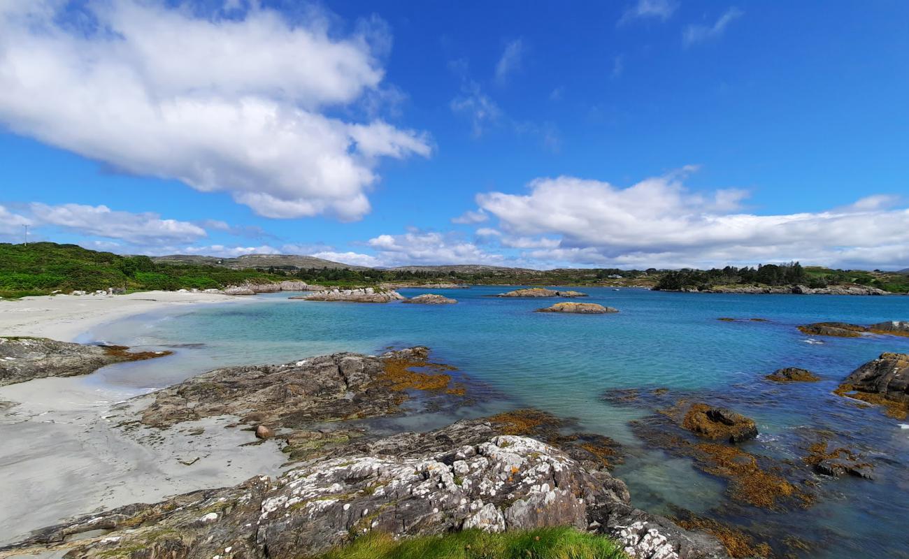 Ballyrisode Beach'in fotoğrafı parlak kum yüzey ile