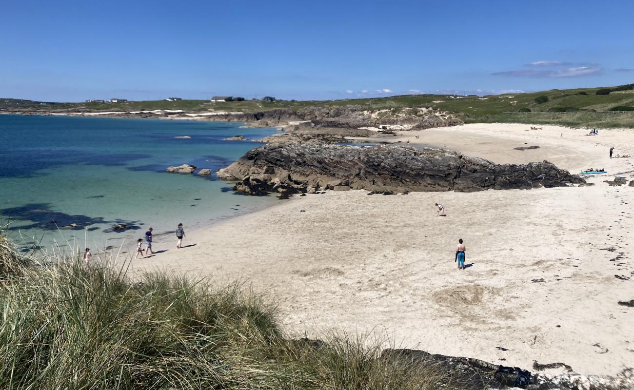Fountaihill Beach'in fotoğrafı açık bej kum yüzey ile