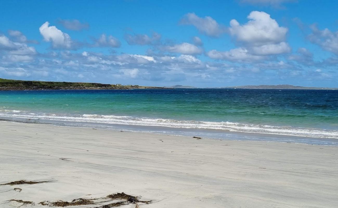Selerna Beach'in fotoğrafı açık bej kum yüzey ile