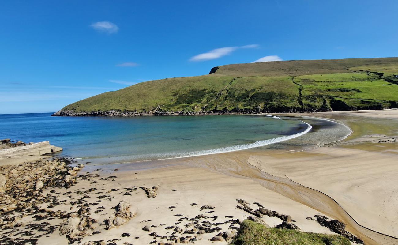 Portacloy Beach'in fotoğrafı çakıl ile kum yüzey ile