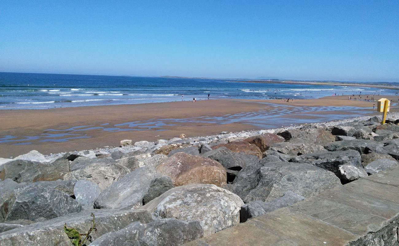 Strandhill Beach'in fotoğrafı hafif çakıl yüzey ile