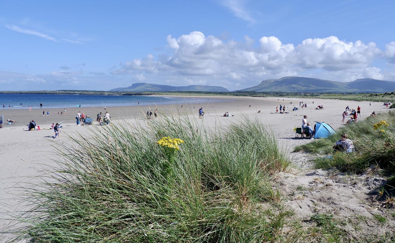 Mullaghmore Beach'in fotoğrafı parlak kum yüzey ile