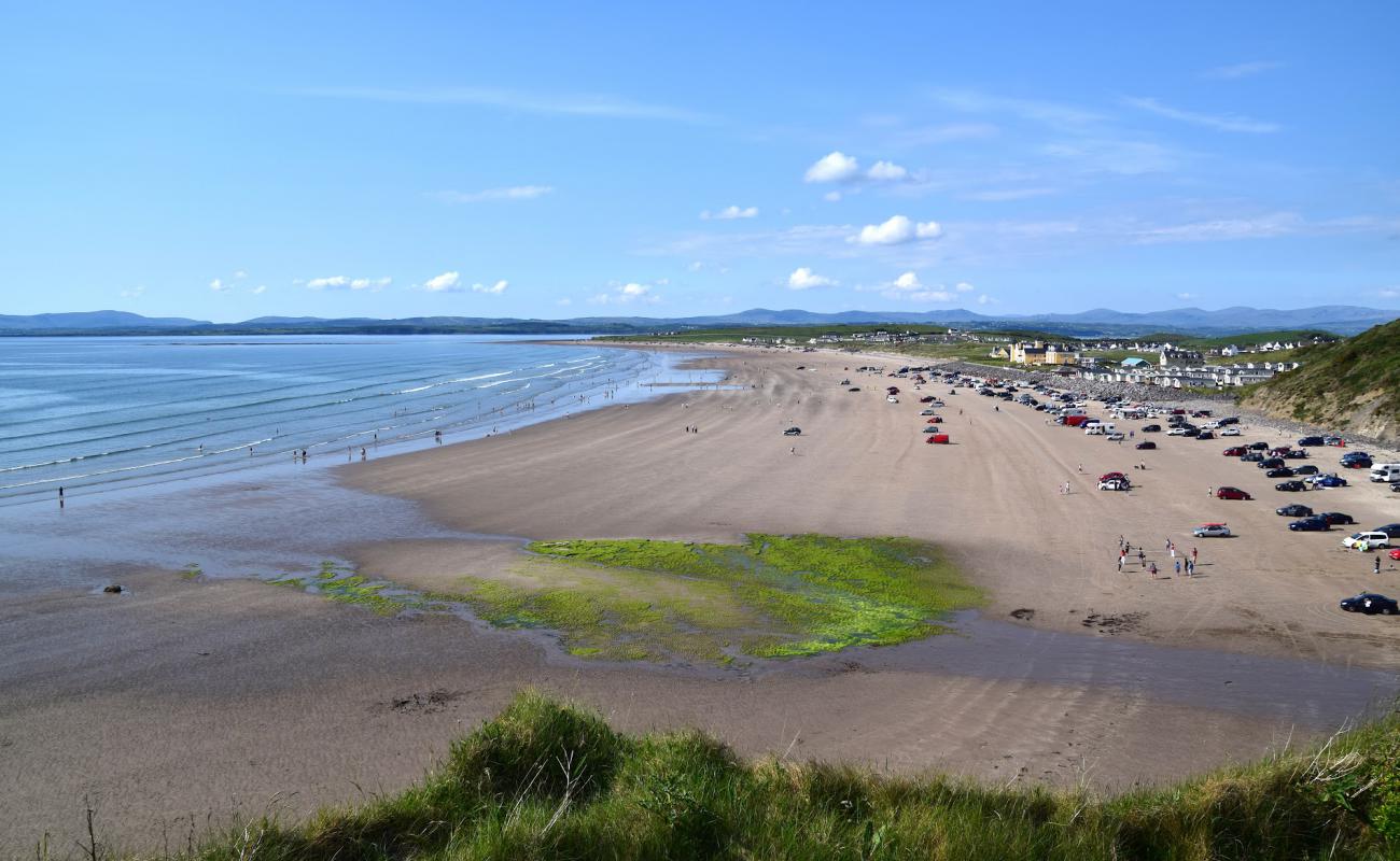 Rossnowgh Beach'in fotoğrafı parlak kum yüzey ile