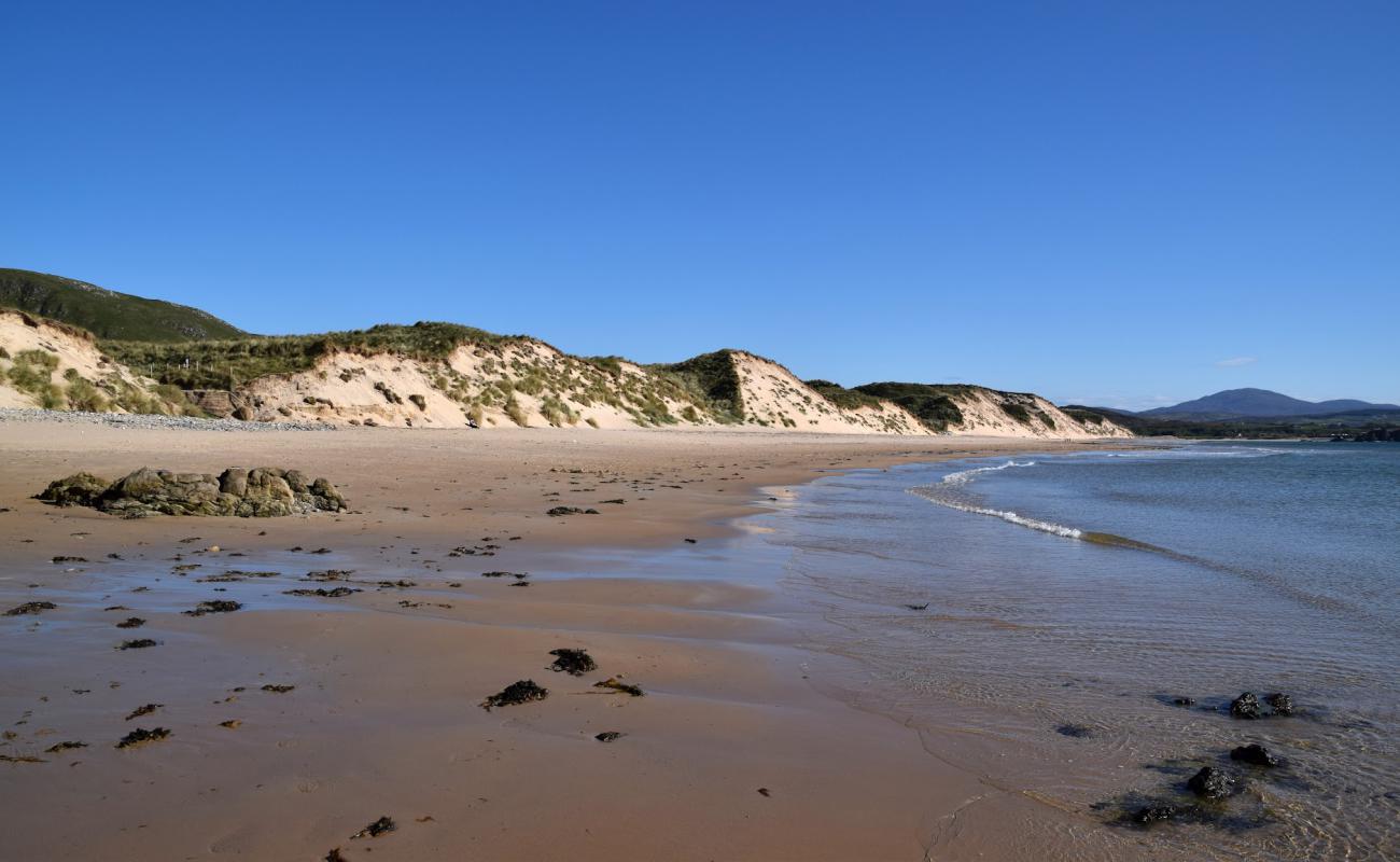 Five finger Beach'in fotoğrafı parlak kum yüzey ile