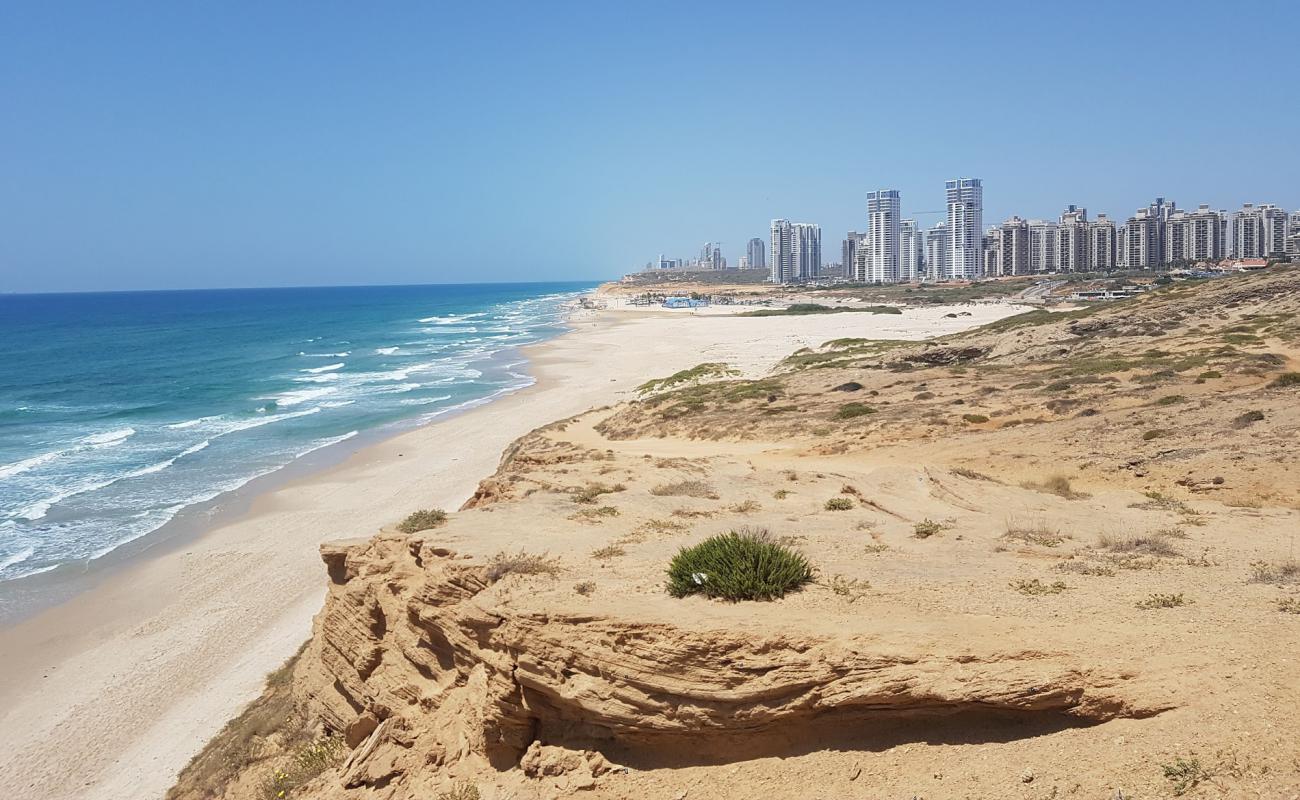 Poleg beach'in fotoğrafı parlak ince kum yüzey ile