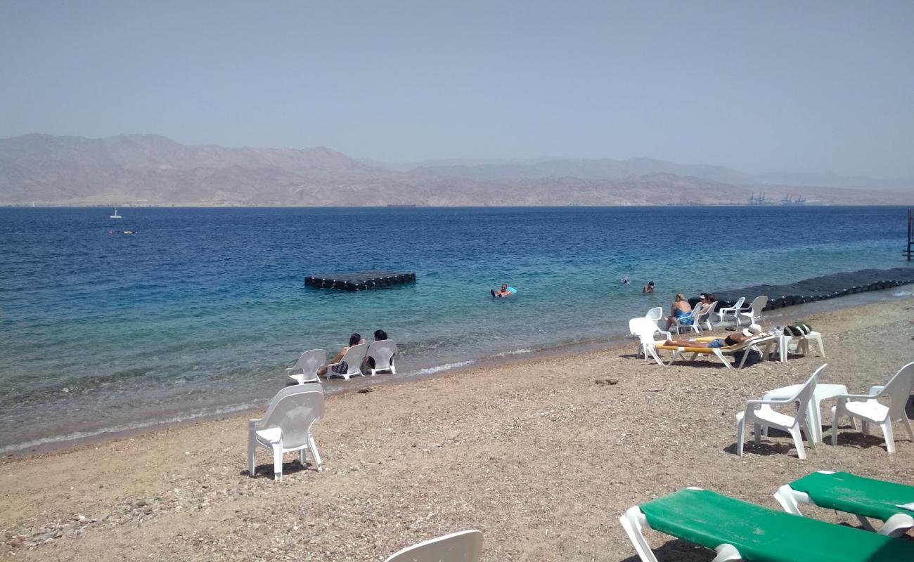 The Village Beach'in fotoğrafı bej çakıl yüzey ile