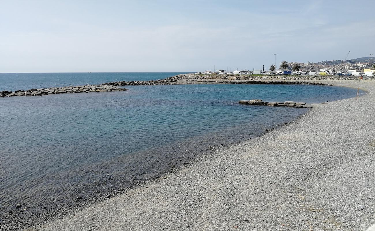 Spiaggia Sogni d'estate'in fotoğrafı gri çakıl taşı yüzey ile