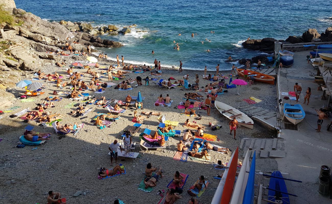 Spiaggia Murcarolo'in fotoğrafı gri çakıl taşı yüzey ile