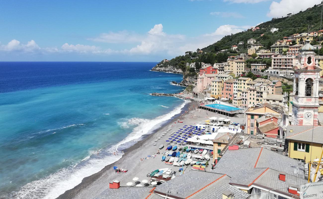 Sori beach'in fotoğrafı gri kum ve çakıl yüzey ile