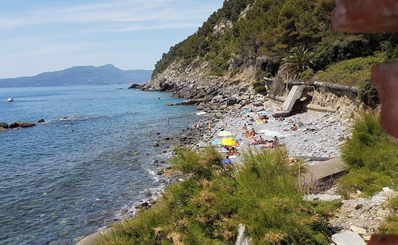 Spiaggia Nudista Chiavari'in fotoğrafı taşlar yüzey ile