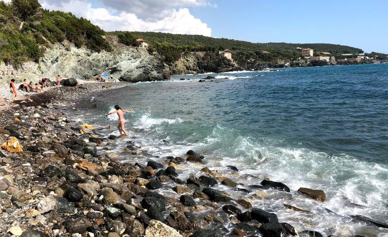 Baia dell'Arancio'in fotoğrafı taşlı kum yüzey ile