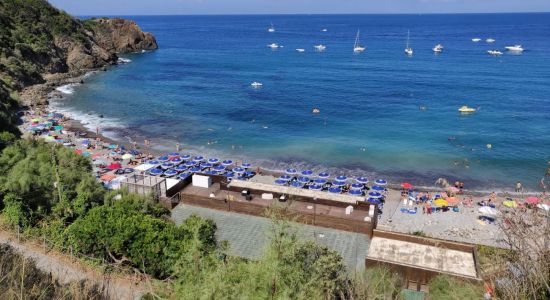 Calamoresca Beach