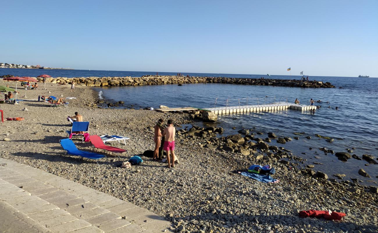 Spiaggia il pirgo'in fotoğrafı taşlar yüzey ile