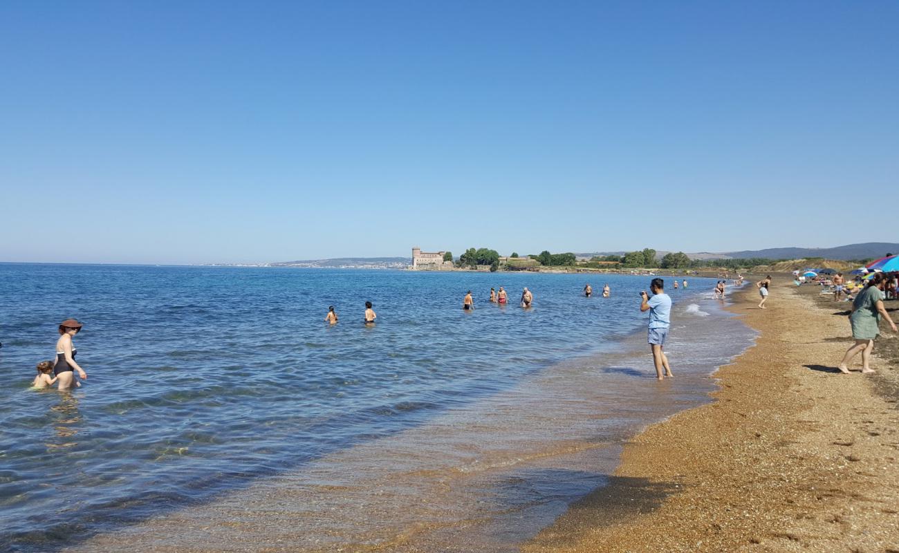 Sabbie Nere St Severa'in fotoğrafı koyu i̇nce çakıl yüzey ile