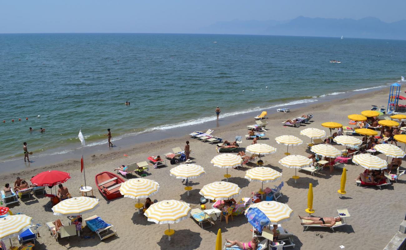 Magazzeno beach II'in fotoğrafı açık bej kum yüzey ile
