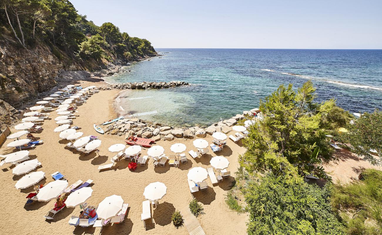 Approdo Hotel Beach'in fotoğrafı açık bej kum yüzey ile