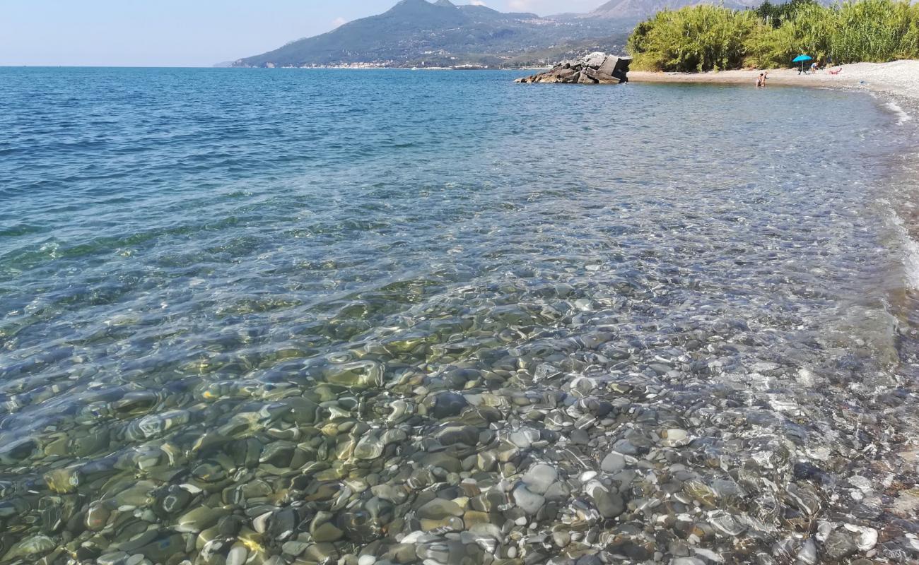 Spiaggia Casa Bianca'in fotoğrafı gri kum ve çakıllar yüzey ile