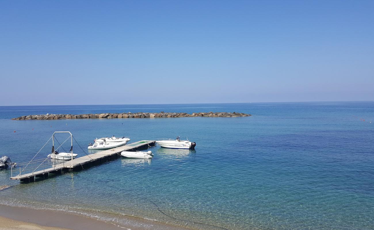 Spiaggia Diamante'in fotoğrafı açık bej kum yüzey ile
