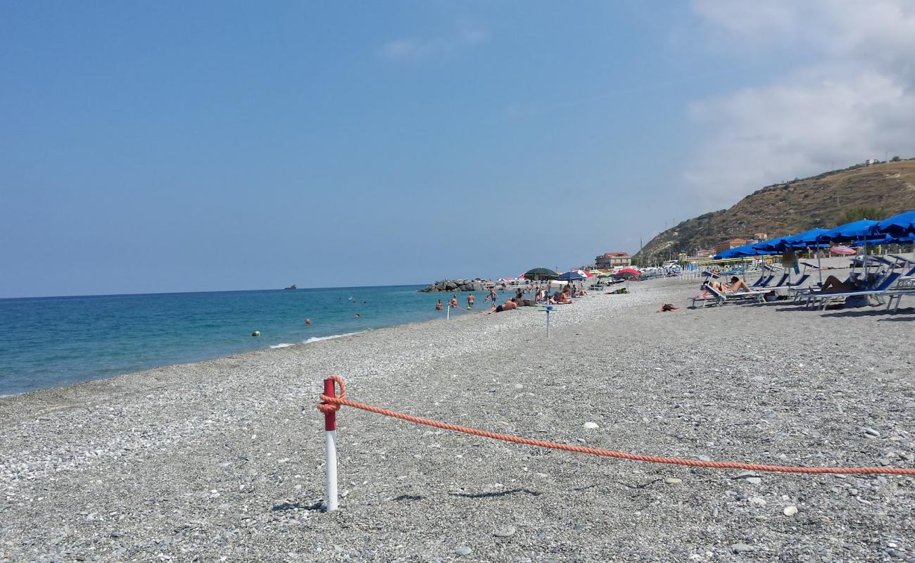 Spiaggia Amantea'in fotoğrafı gri ince çakıl taş yüzey ile