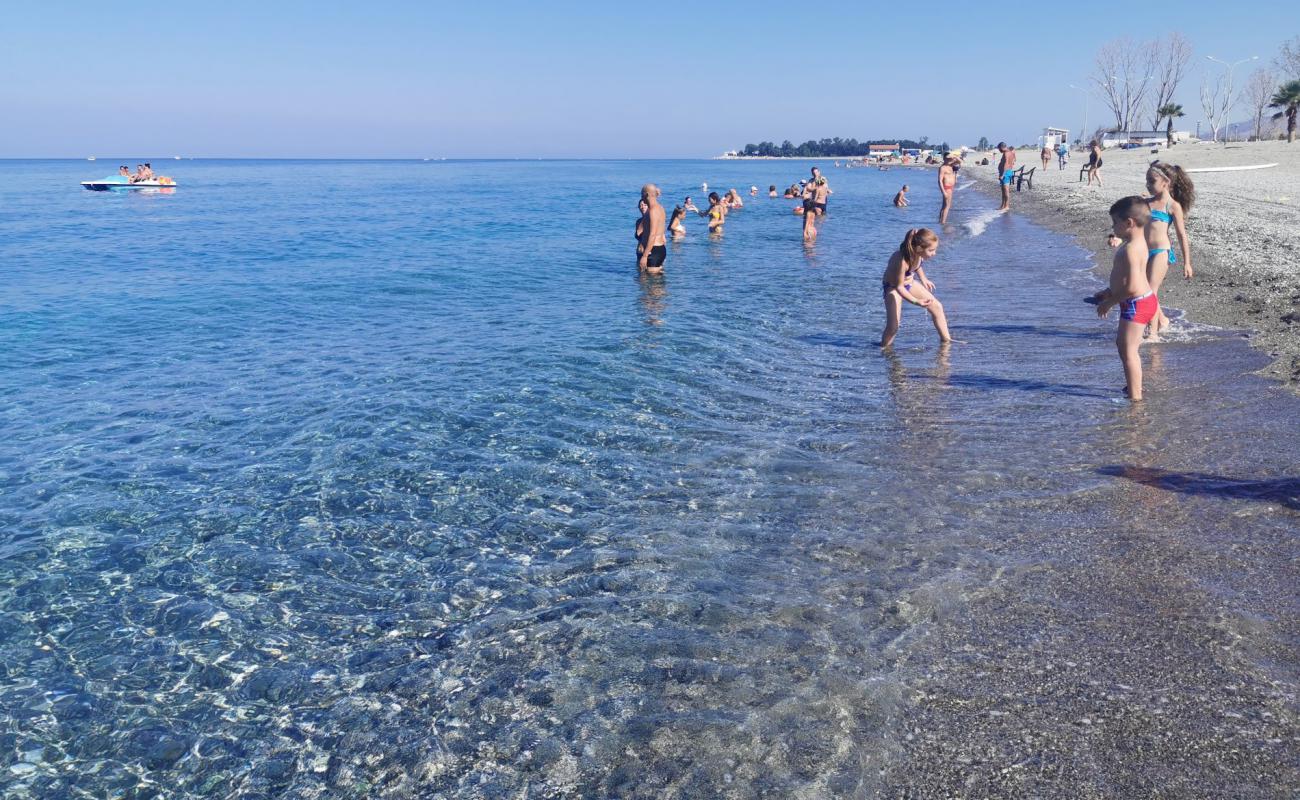 Nocera Scalo beach'in fotoğrafı gri ince çakıl taş yüzey ile