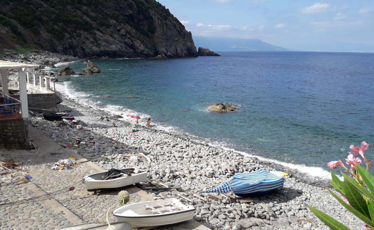 Marinella Di Palmi'in fotoğrafı kayalık arazi yüzey ile
