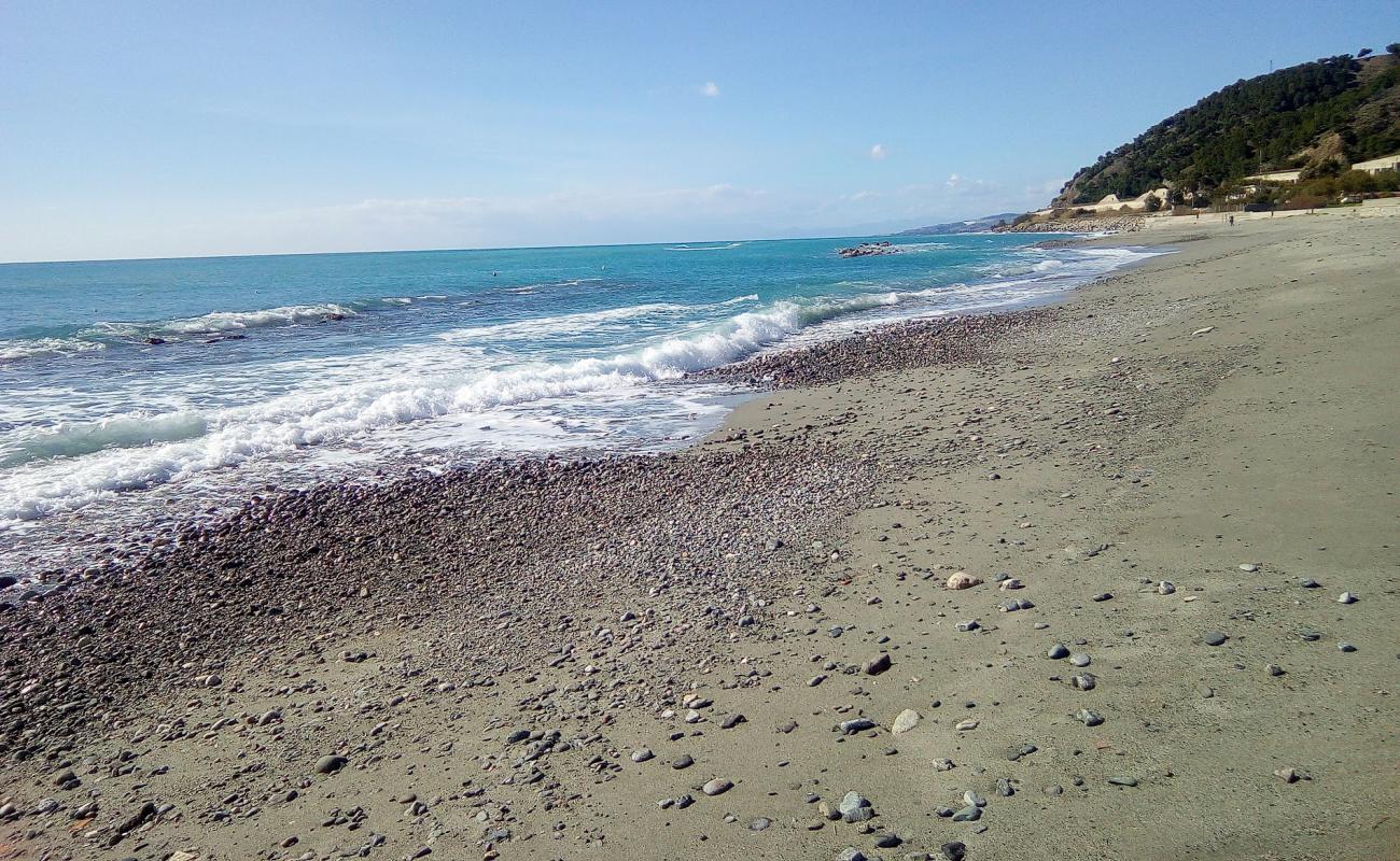 Murrotto Beach'in fotoğrafı gri kum yüzey ile