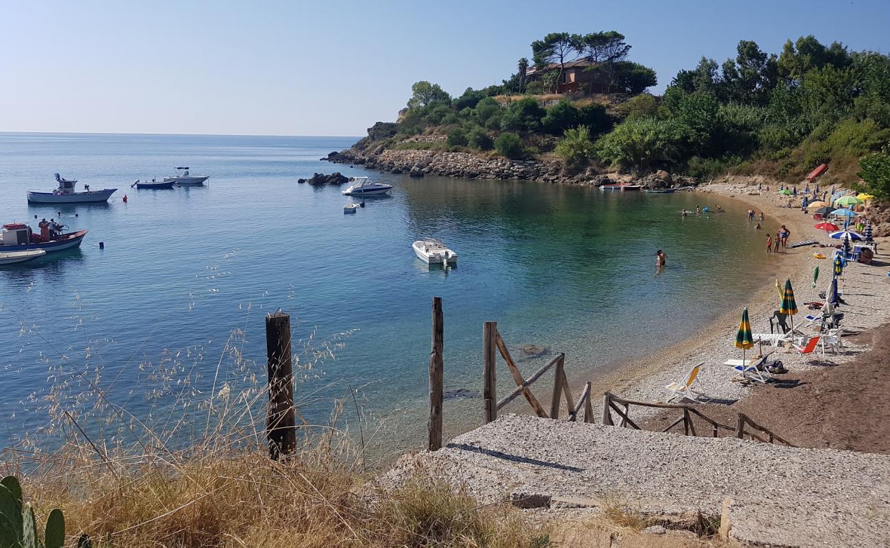 Porticciolo II'in fotoğrafı kahverengi kum yüzey ile