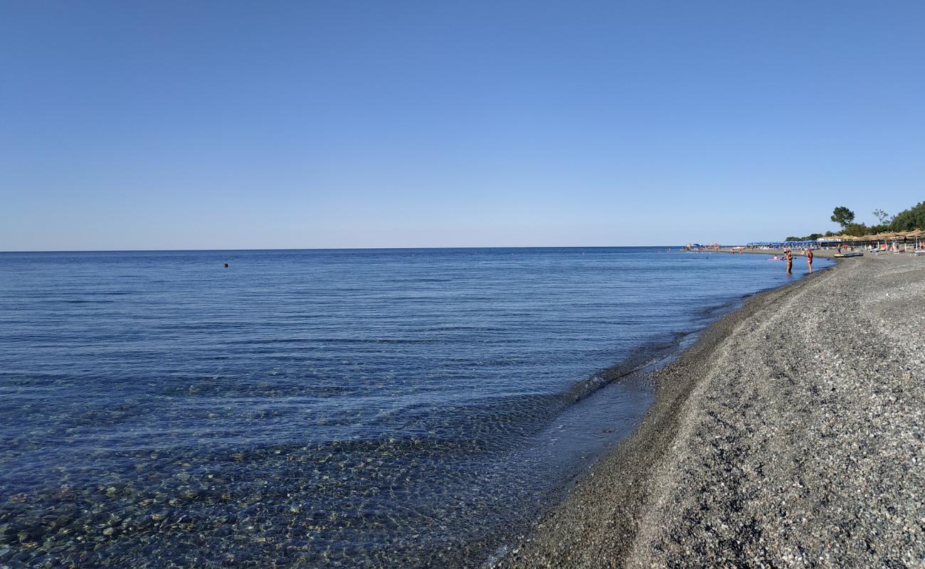 Spiaggia Pantano Martucci II'in fotoğrafı gri kum ve çakıl yüzey ile