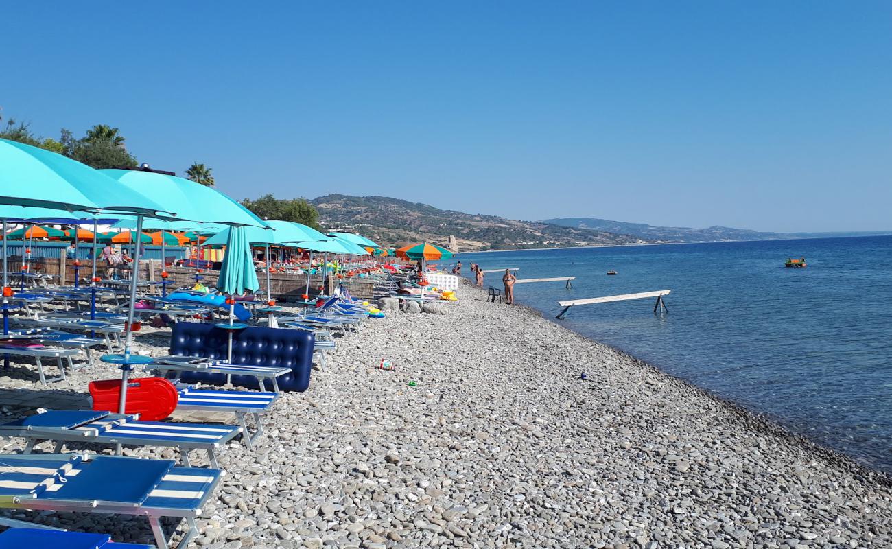 Borgata Marina beach'in fotoğrafı gri çakıl taşı yüzey ile