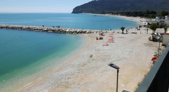 Spiaggia di Piana di Mattinata