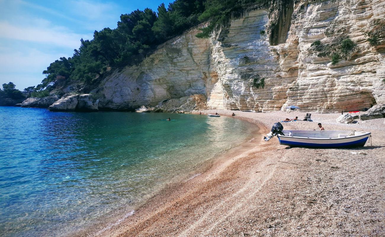 Portogreco Plajı'in fotoğrafı hafif ince çakıl taş yüzey ile