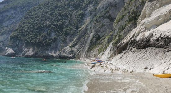 Spiaggia Sassi Bianchi