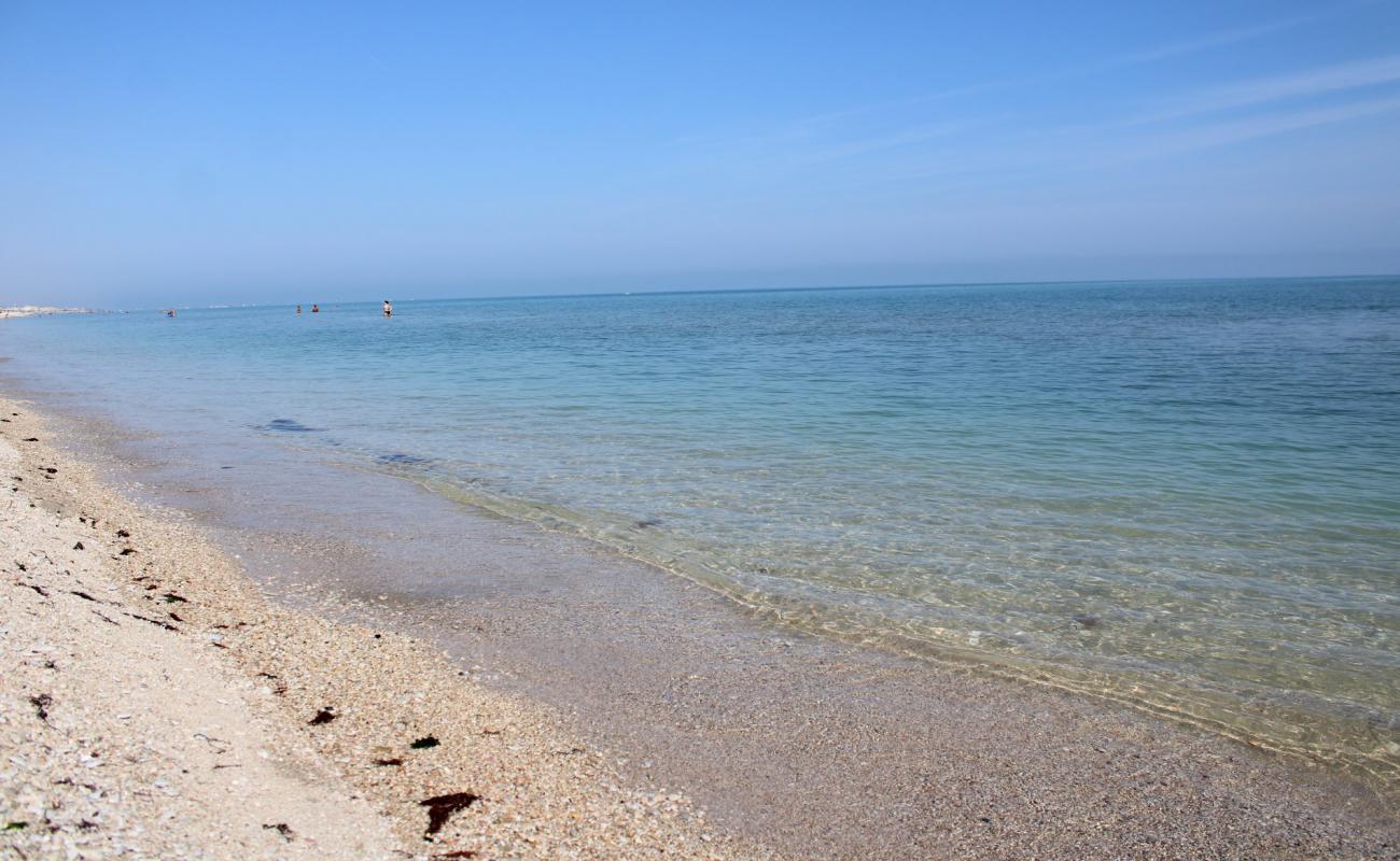 Piano Marina Beach'in fotoğrafı bej çakıl yüzey ile