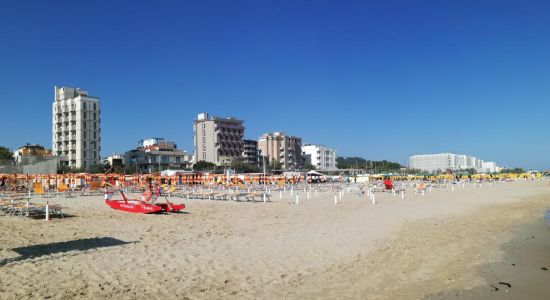 Pesaro beach II