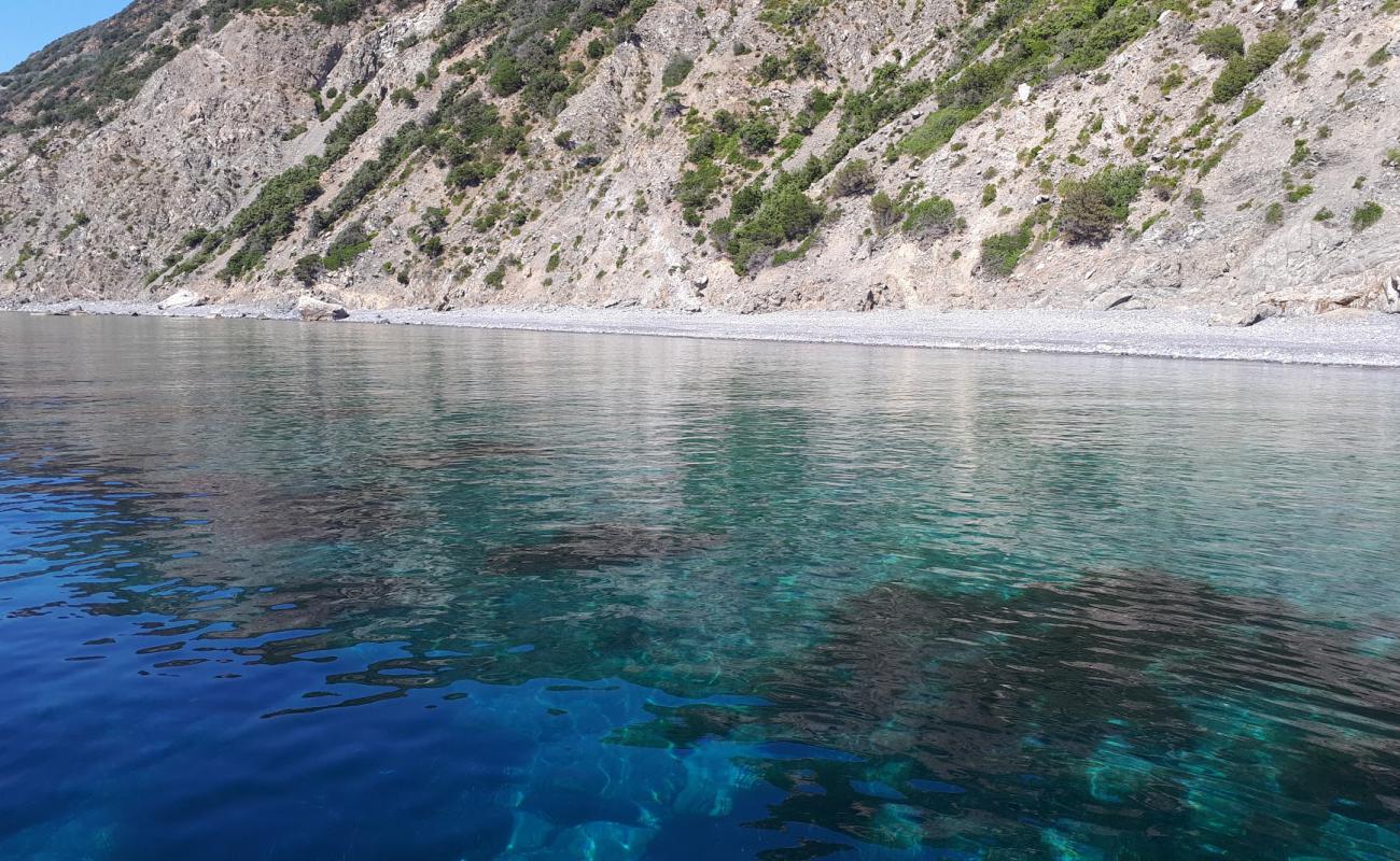 Campo Lo Feno'in fotoğrafı gri çakıl taşı yüzey ile