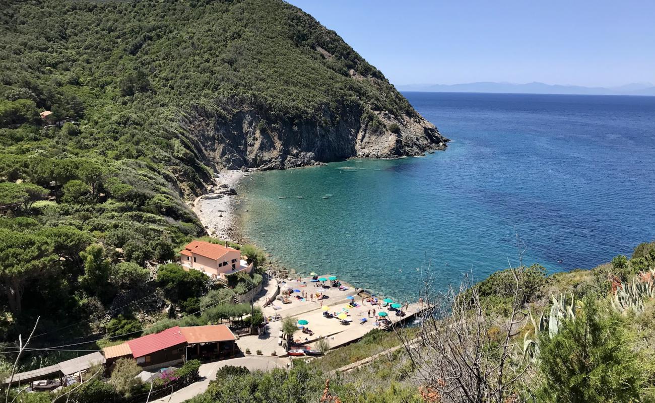 Patresi beach II'in fotoğrafı taşlar yüzey ile