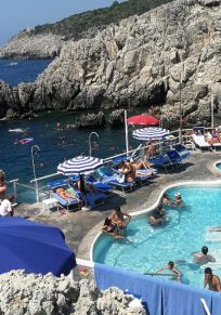 Capri Adası