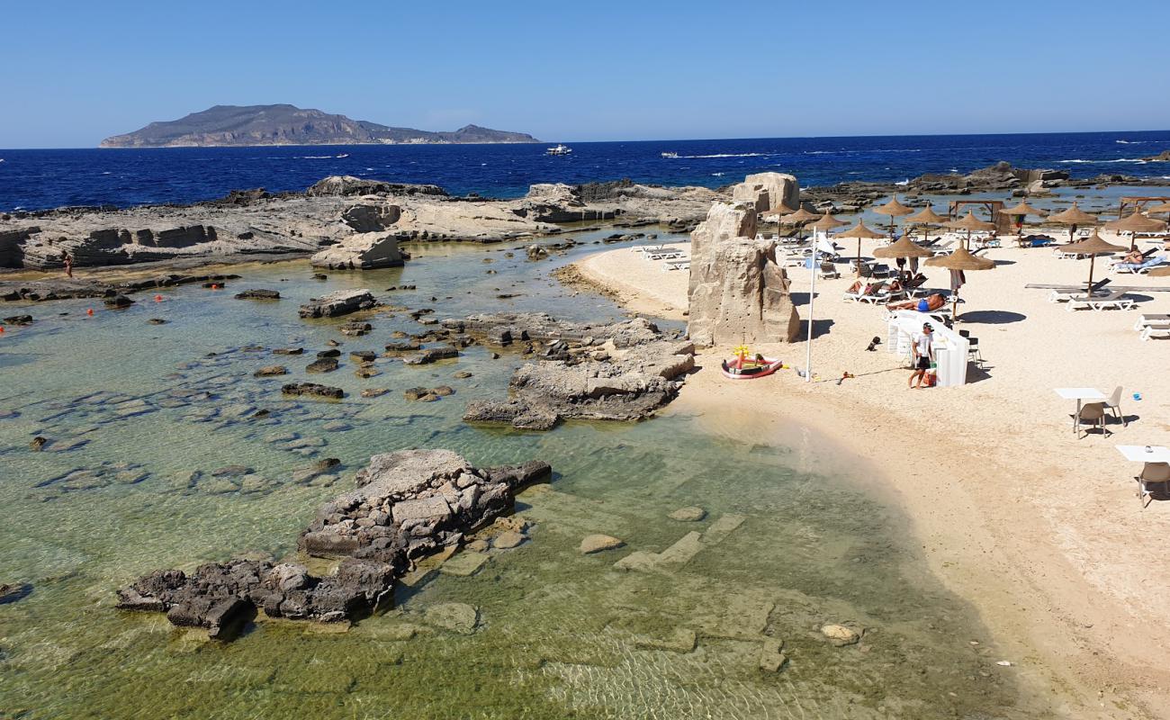 Cala Graziosa beach'in fotoğrafı #86 yüzey ile