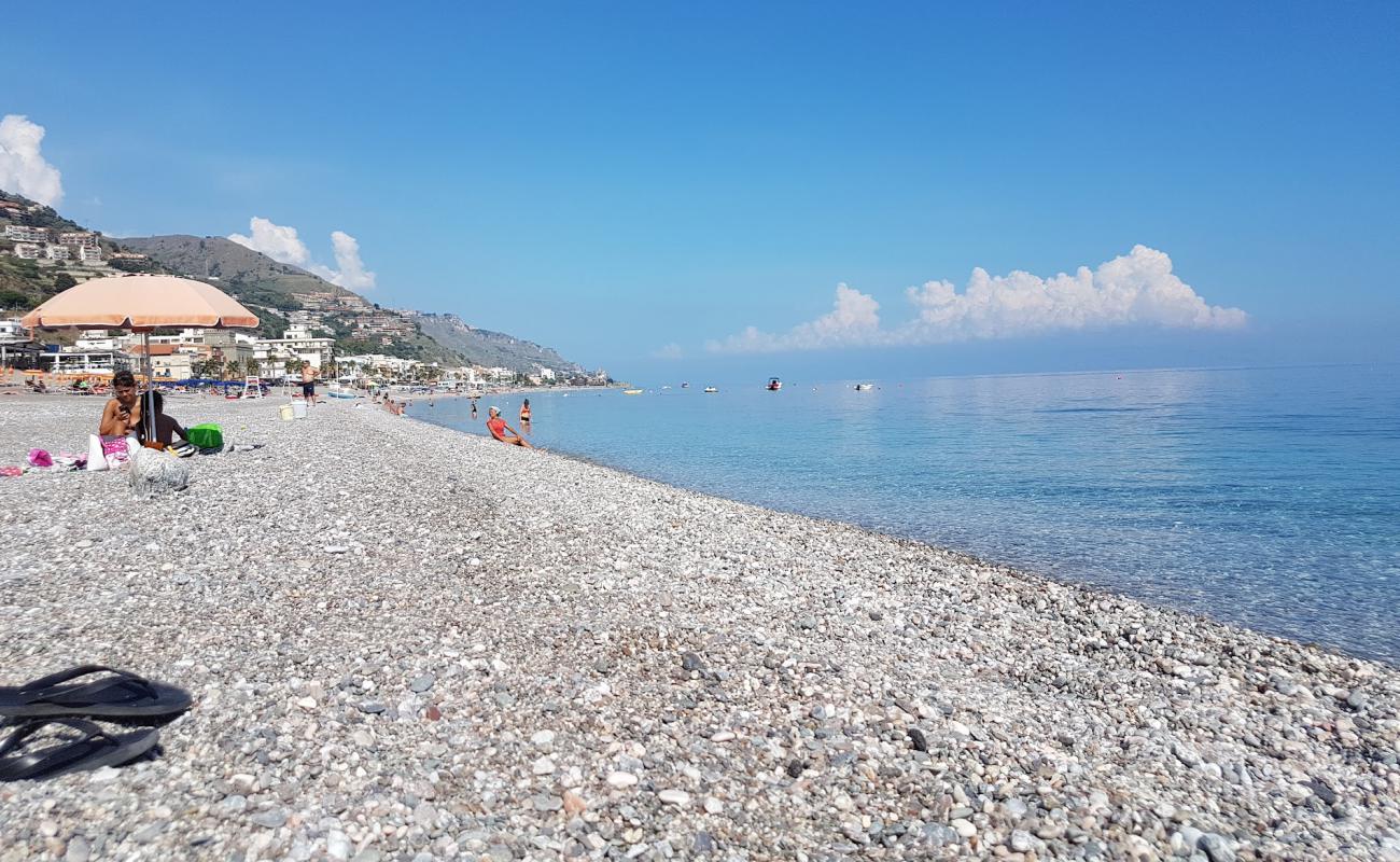 Letojanni Plajı'in fotoğrafı hafif çakıl yüzey ile