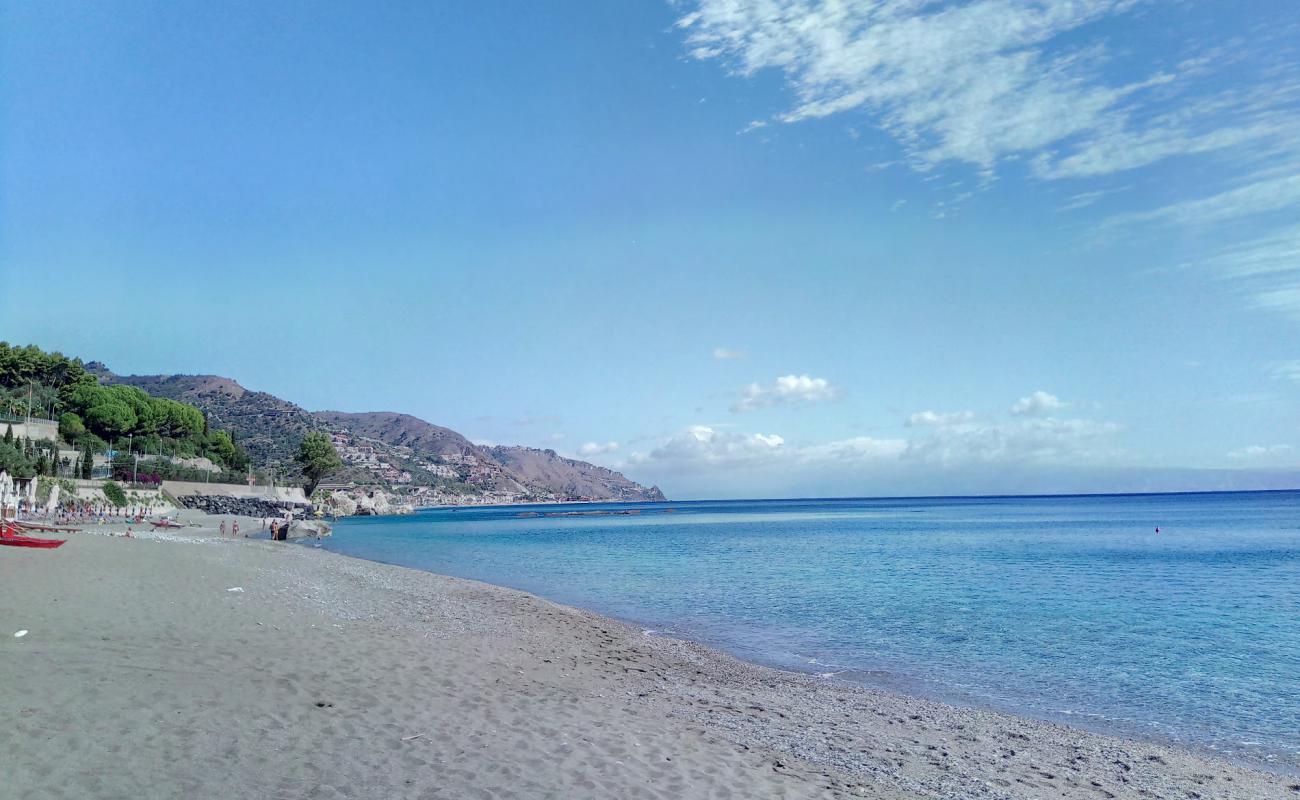 Lido Re del Sole'in fotoğrafı hafif ince çakıl taş yüzey ile