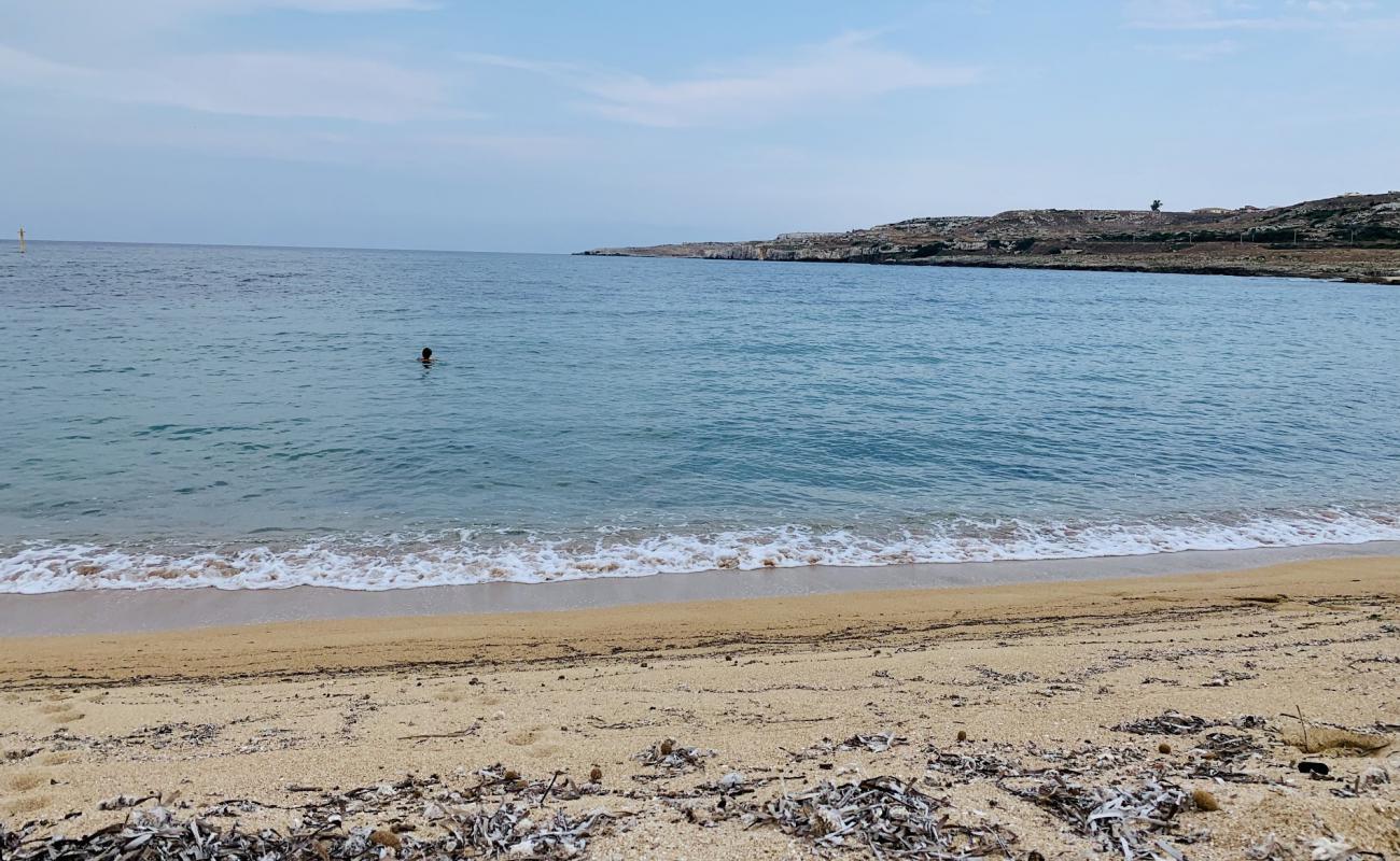 Spiaggia Targia'in fotoğrafı kahverengi kum yüzey ile